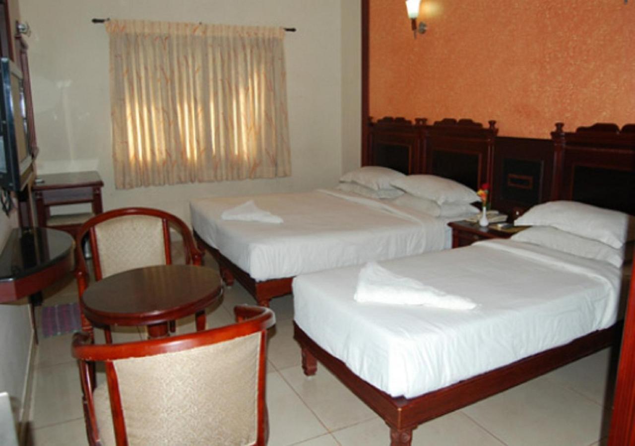 Hotel Chendhoor Residency Tiruchirappalli Exteriér fotografie